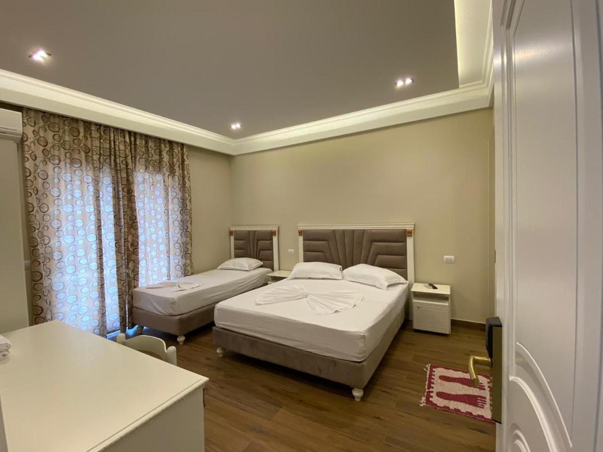 Hotel Vila Mare Дуррес Экстерьер фото